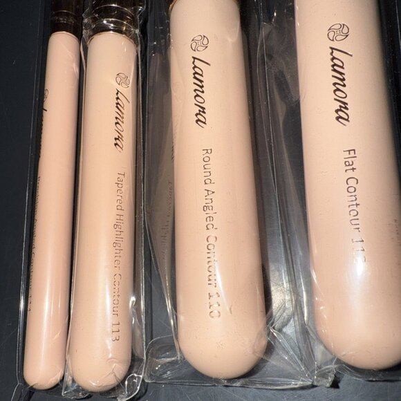 Lamora 4 Piece Highlight & Contour Makeup Brush Set New in Box - Picture 9 of 10